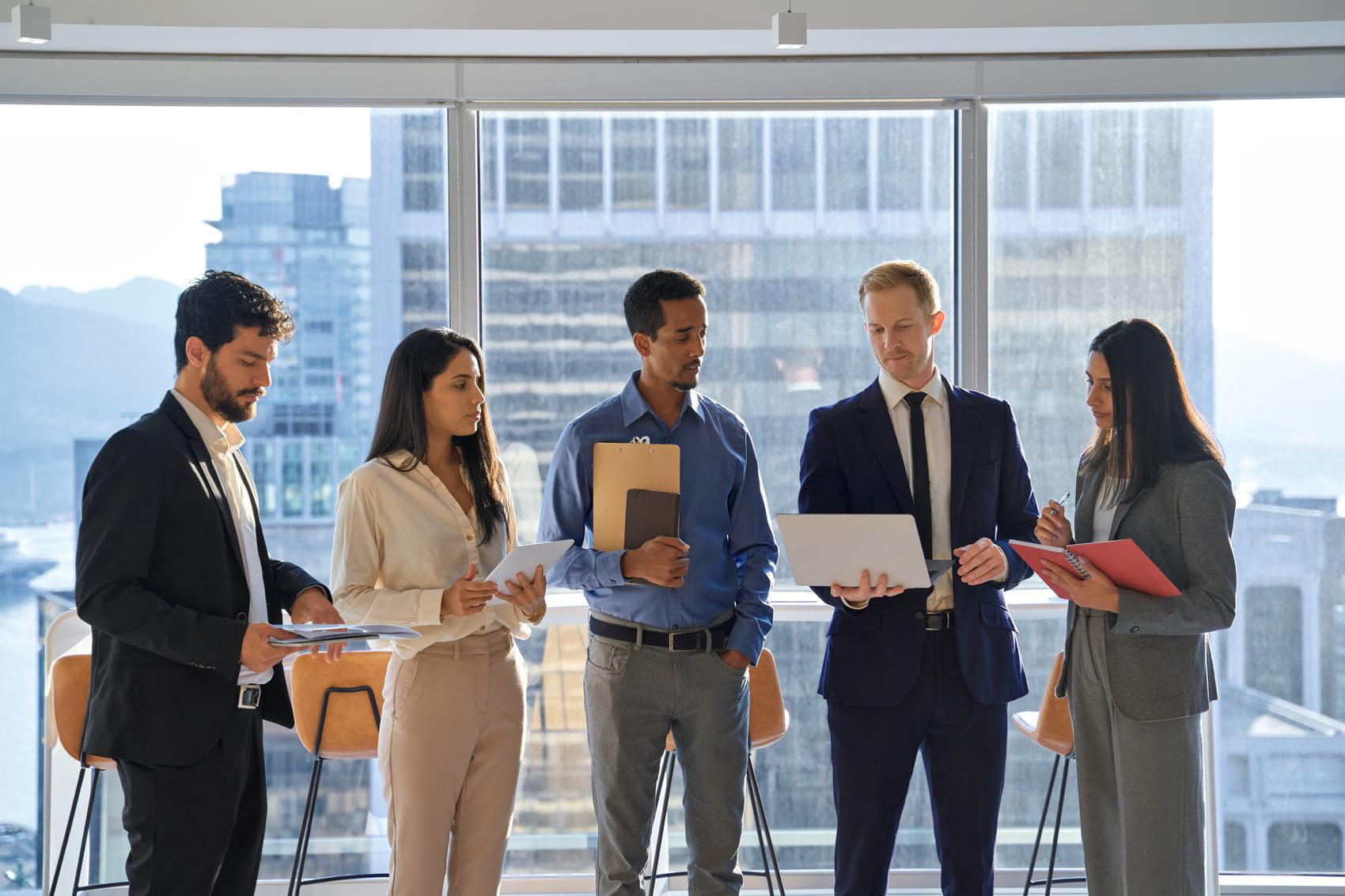 Orickot: El Cerebro Unificado de su Empresa para Conocimiento Instantáneo.